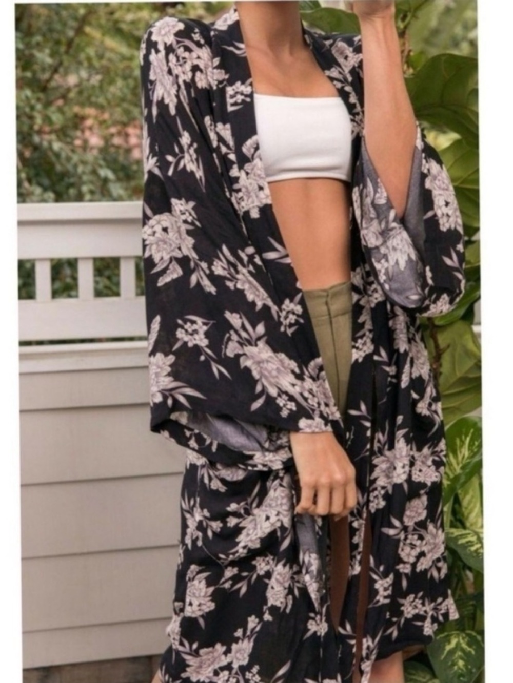 ❗️Spiritual Gangster Black Floral Duster MSRP $78!